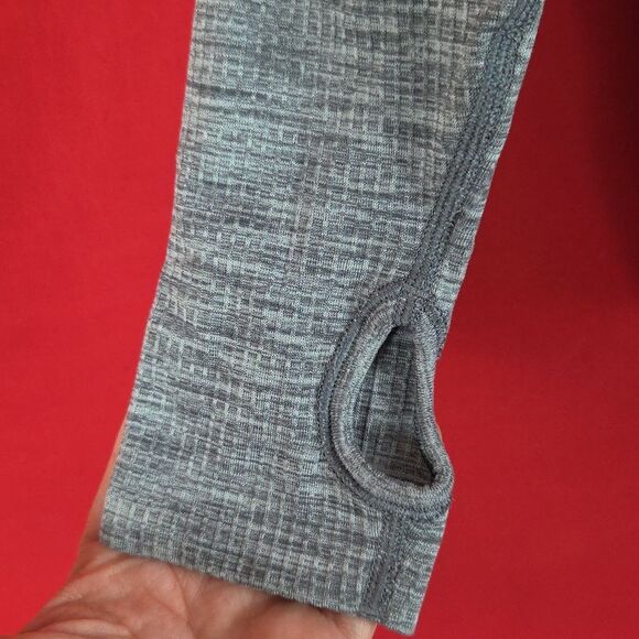 LULULEMON Swiftly Tech Long Sleeve Crew Gray Womens‎ Size 6 Running - Picture 6 of 9